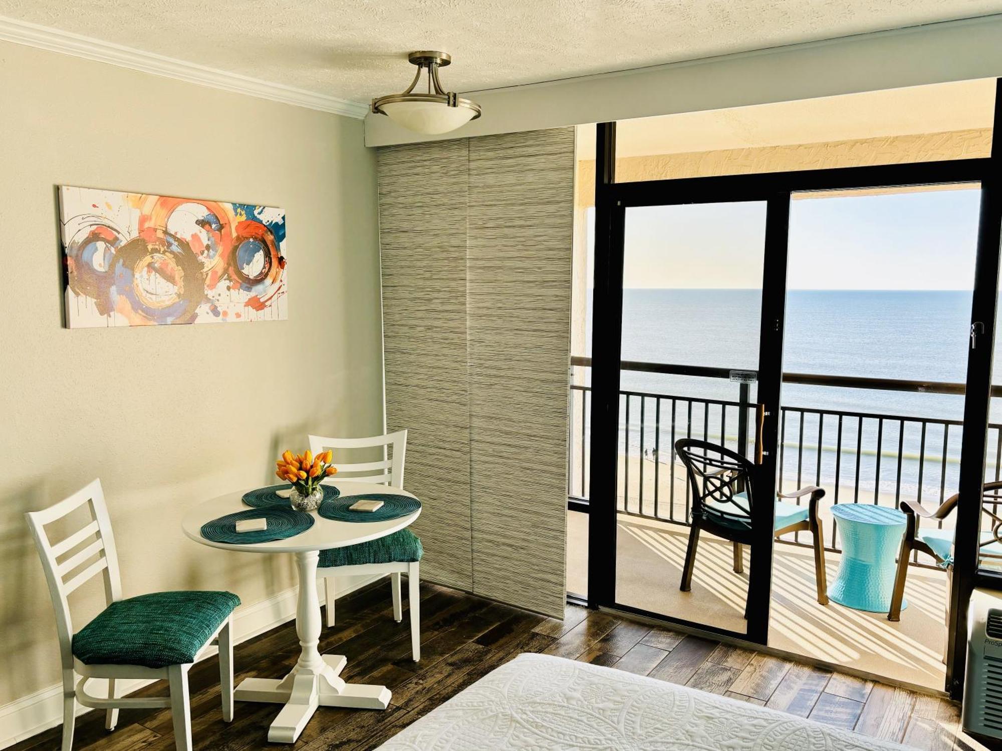 Sea La Vie Oceanfront Studio マートルビーチ エクステリア 写真